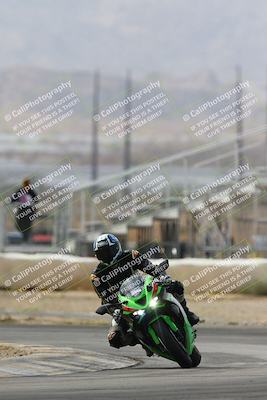 media/Mar-02-2025-Race Pace (Sun) [[8bec80ae00]]/12-Vested (Turn 2) 1111am/